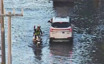 沿海多地突发海水倒灌！专家：与天文大潮有关，未来仍有可能发生