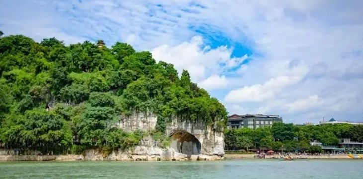 统筹推动“31条”政策落地 绘就桂林世界级旅游城市壮美画卷