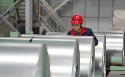 从“污染大户”到“绿色标杆”，两家钢企转型背后的发展逻辑之变  