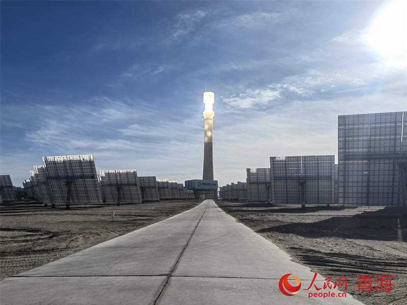 1767871797401883.png 多能互补光热电站。人民网.png