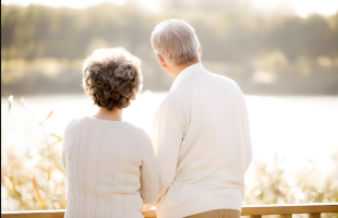 拥抱老龄时代，中国正在引领行动