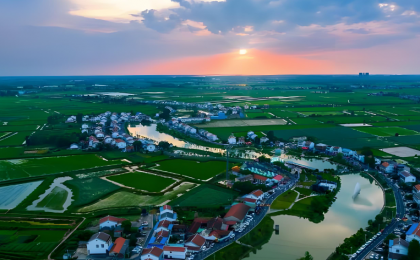 “飞眼”巡湖 智慧护水    