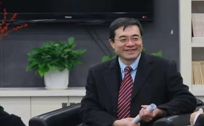 “为世界贡献全球治理的中国方案” 