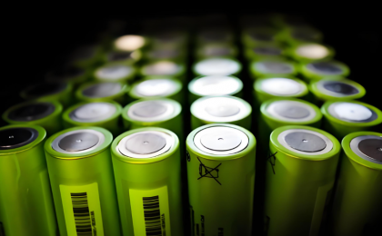 年报观察：“超级充电宝”成刚需 储能产业交出亮眼成绩单   